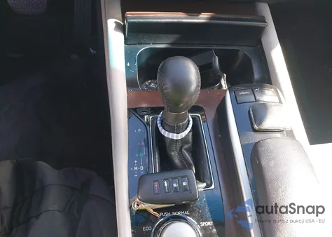 2014 Lexus Gs 350 z USA, uszkodzony, nr VIN JTHBE1BL6E5036629